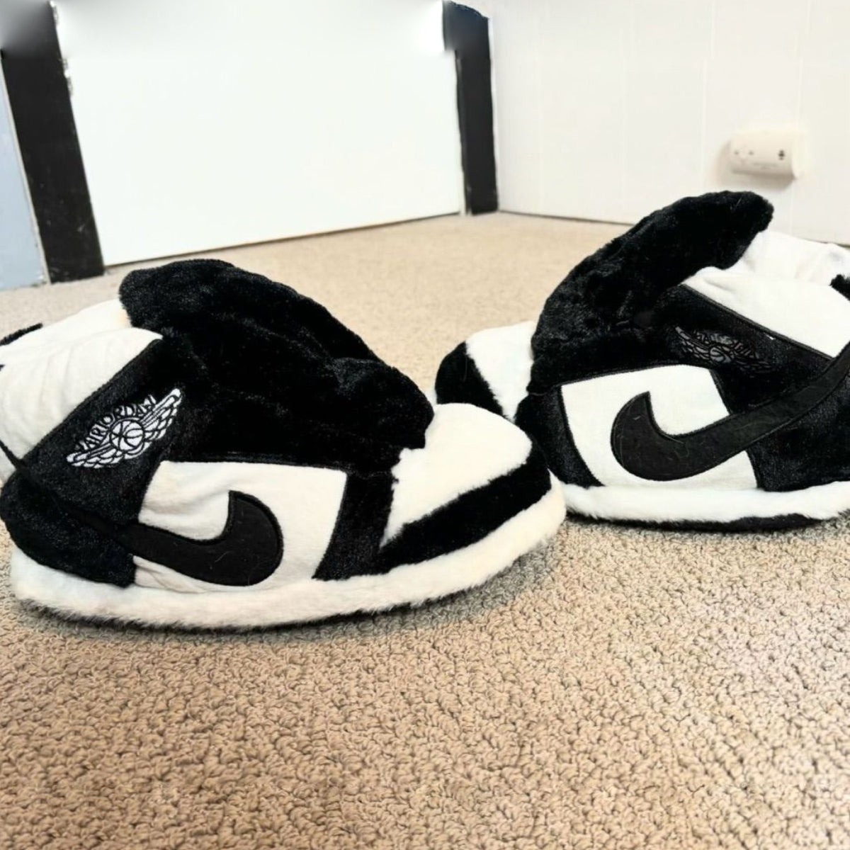 Panda Sneaker Snug